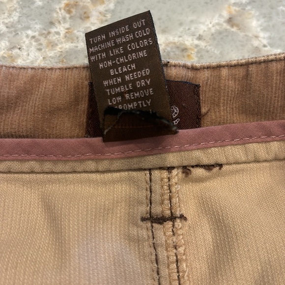 Anthropologie Louie Boho fringe skirt. Tan corduroy flounce ruffle skirt. Size 6 - Picture 8 of 10